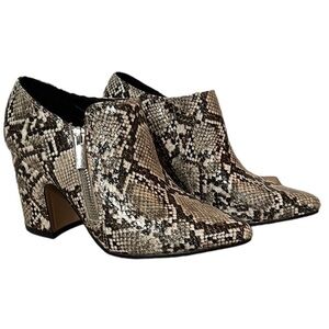 Michael by Michael Shannon Griffyn Snake Zip Side Booties Size-6.5